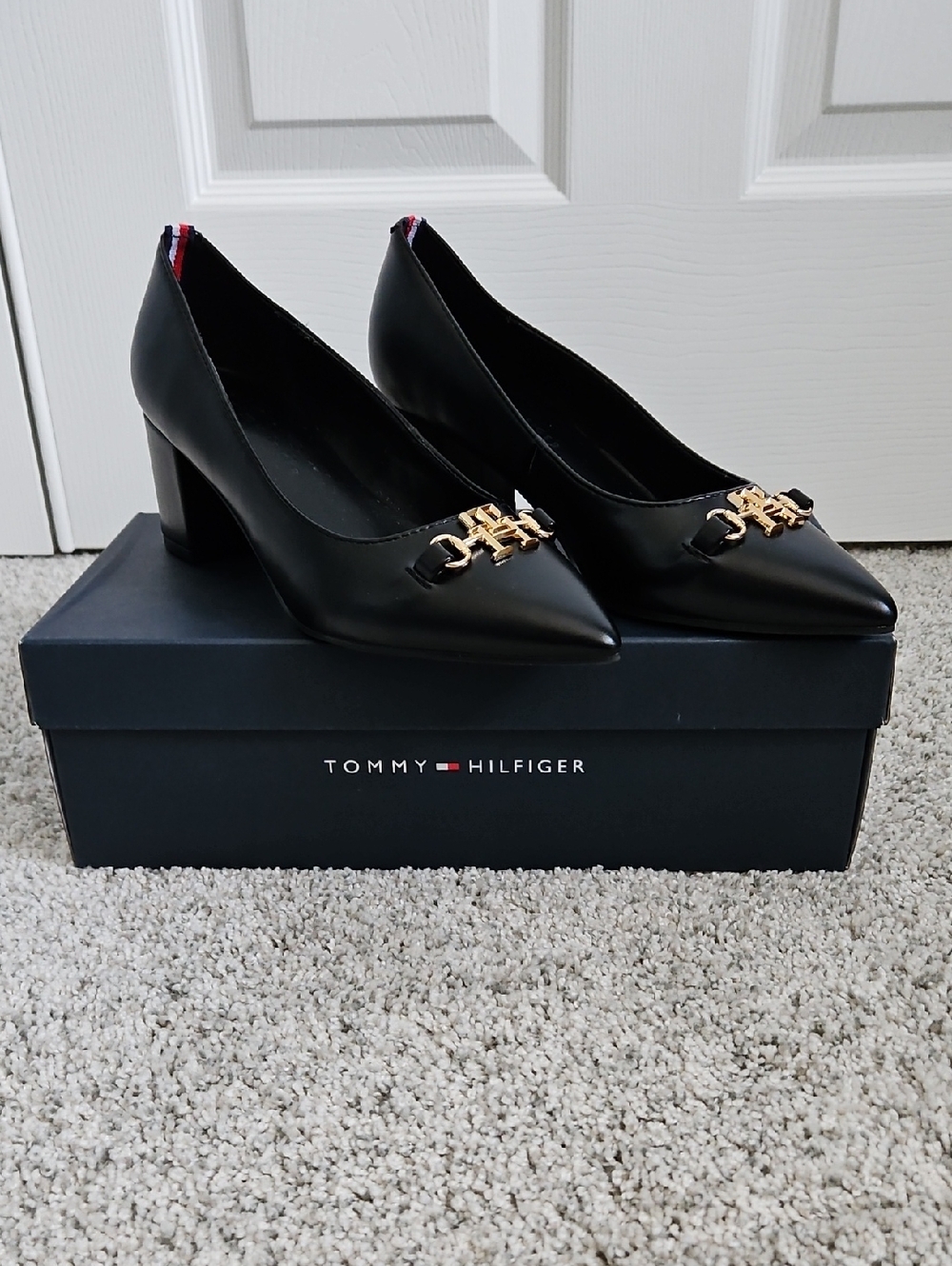Tommy Hilfiger Nanya Block Heel Pump 7.5